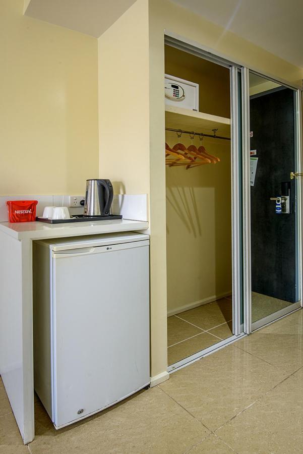 Gazelle International Hotel Kokopo Esterno foto