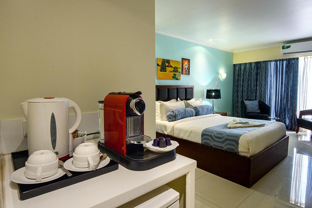 Gazelle International Hotel Kokopo Esterno foto